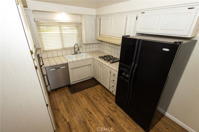 26801 Circle Of The Oaks, Newhall, CA 91321