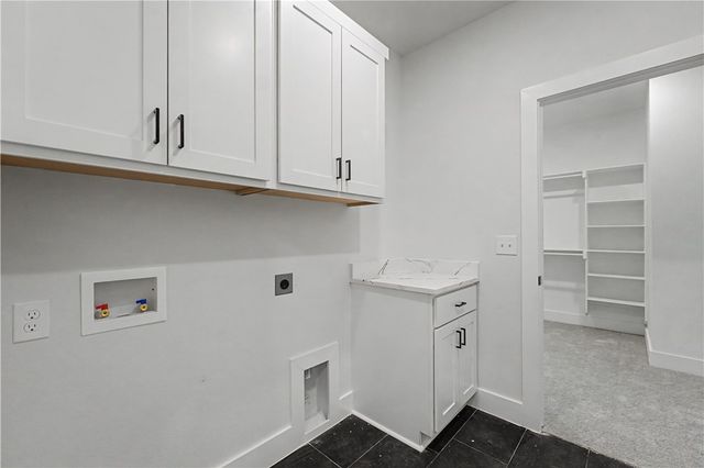 1420 Dresden Drive, Centerton, AR 72719