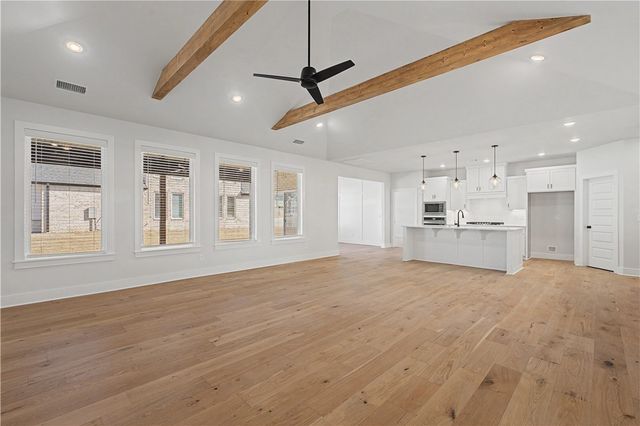 1420 Dresden Drive, Centerton, AR 72719