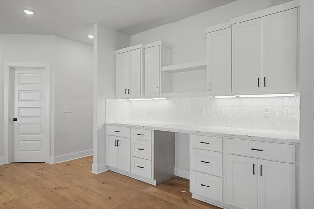 1420 Dresden Drive, Centerton, AR 72719