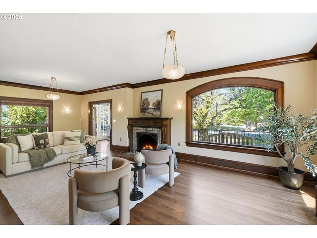 1133 Ne 37TH Ave, Portland, OR 97232