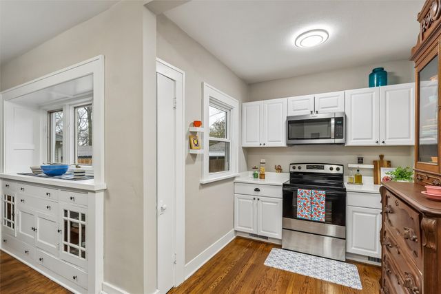 1310 40th Street, Des Moines, IA 50311