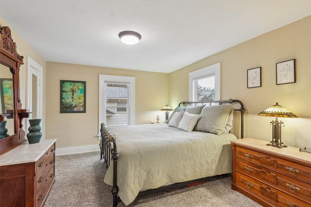 1310 40th Street, Des Moines, IA 50311