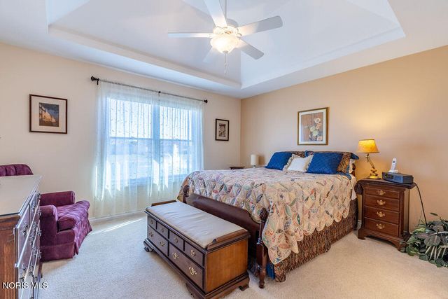 26364 Stillwater Drive, Perrysburg, OH 43551