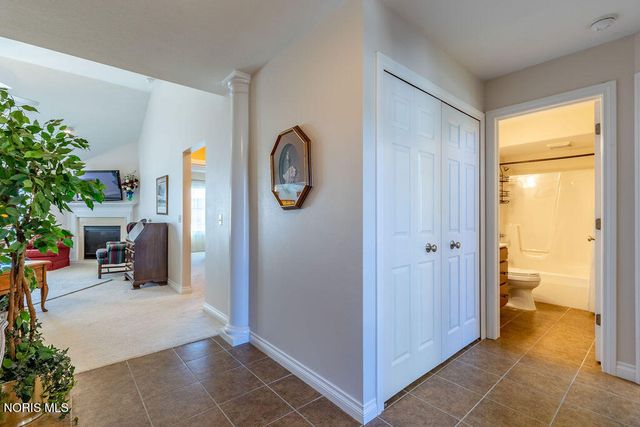 26364 Stillwater Drive, Perrysburg, OH 43551