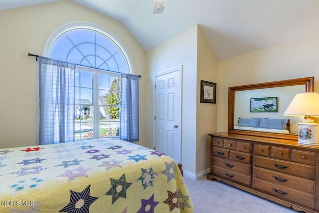 26364 Stillwater Drive, Perrysburg, OH 43551