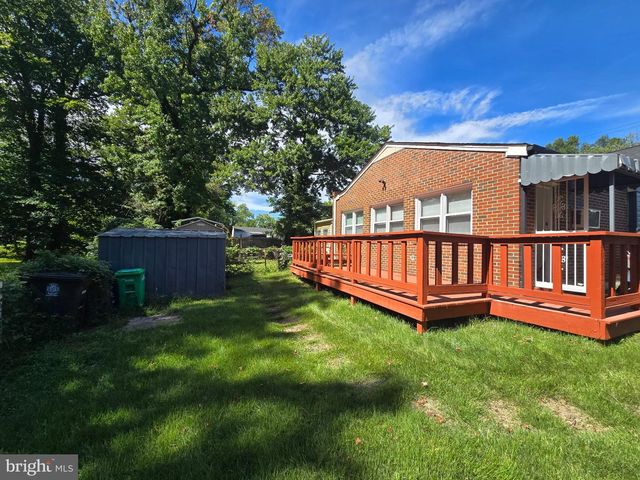 7627 GREENLEAF RD, Landover, MD 20785
