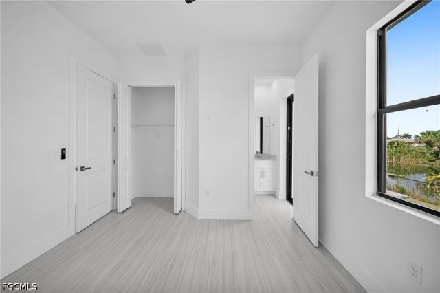 3543 NE 14th PL, Cape Coral, FL 33909