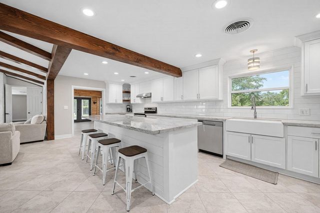 3148 Fm 333 Road, Garwood, TX 77442