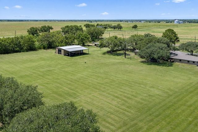 3148 Fm 333 Road, Garwood, TX 77442