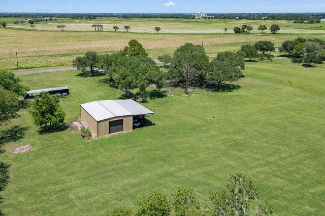 3148 Fm 333 Road, Garwood, TX 77442