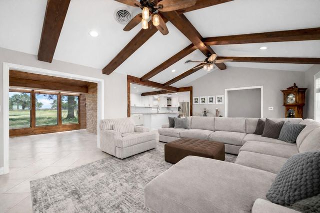 3148 Fm 333 Road, Garwood, TX 77442