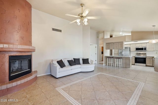 16417 E BAINBRIDGE Avenue, Fountain Hills, AZ 85268