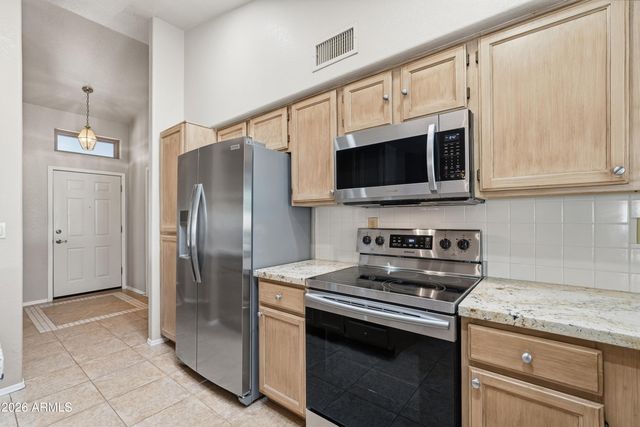 16417 E BAINBRIDGE Avenue, Fountain Hills, AZ 85268