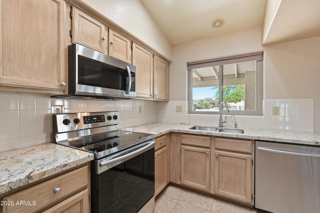 16417 E BAINBRIDGE Avenue, Fountain Hills, AZ 85268