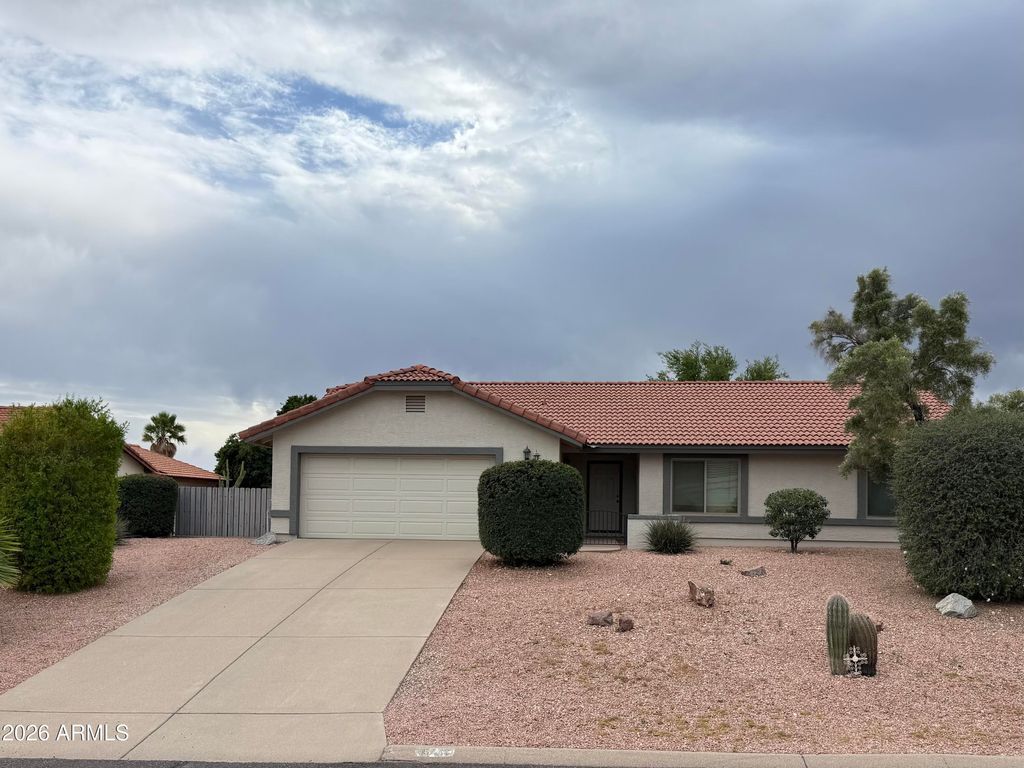 16417 E BAINBRIDGE Avenue, Fountain Hills, AZ 85268