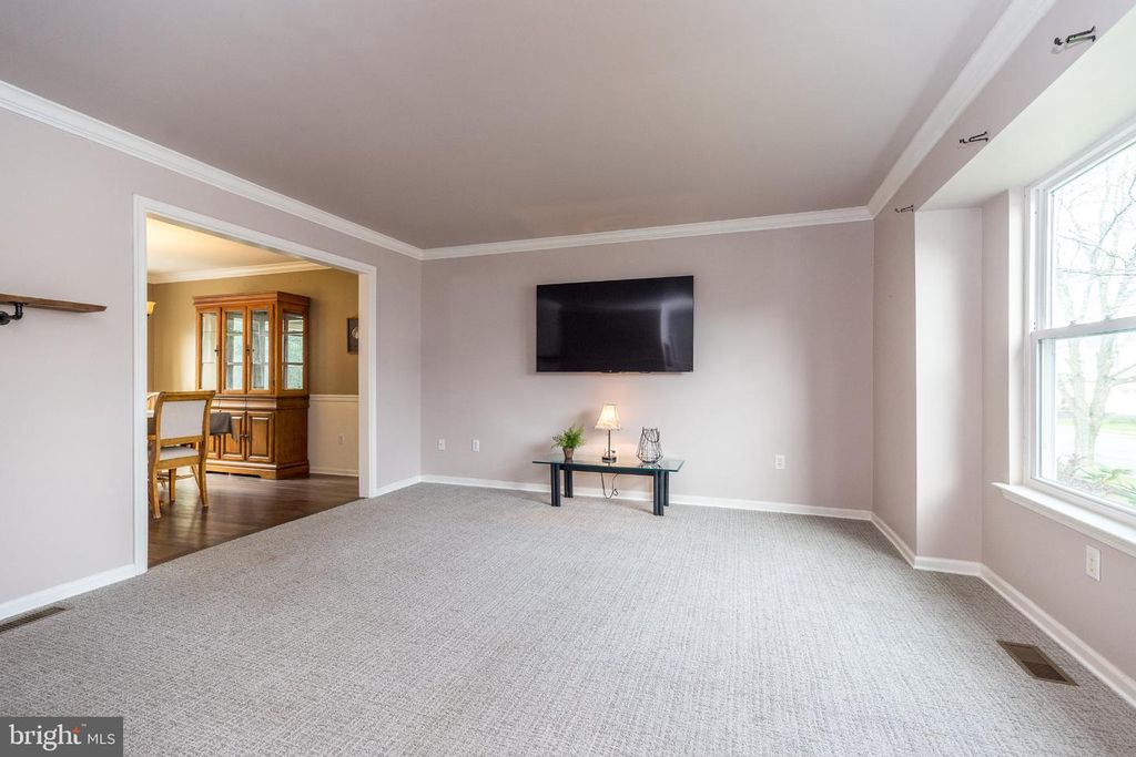 2140 RICHLAND TERRACE RD, QUAKERTOWN, PA 18951 — photo 2