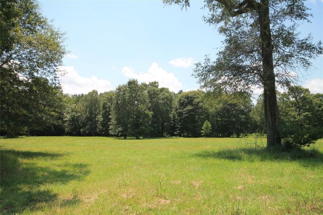 783 County Road 377, Cleveland, TX 77327