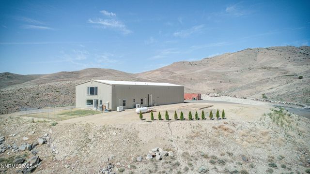 40 Flowery Avenue, Dayton, NV 89403