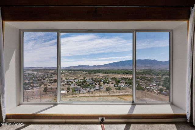 40 Flowery Avenue, Dayton, NV 89403