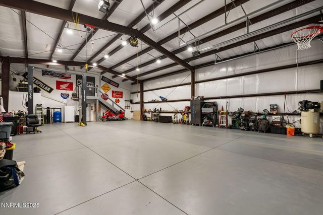 40 Flowery Avenue, Dayton, NV 89403