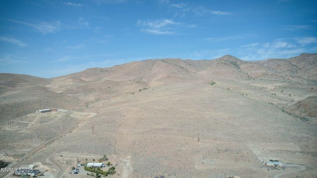 40 Flowery Avenue, Dayton, NV 89403