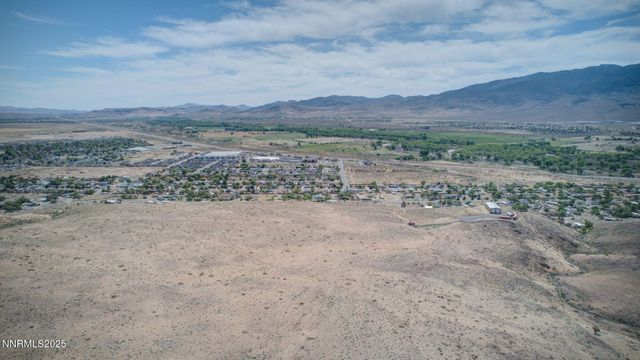 40 Flowery Avenue, Dayton, NV 89403