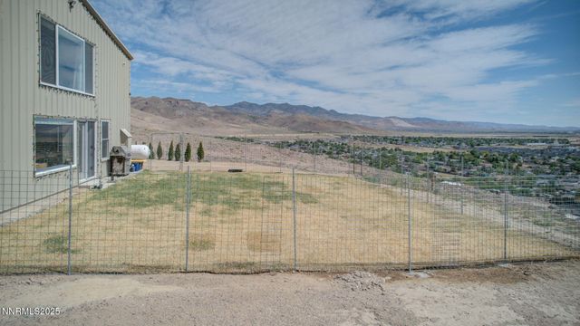 40 Flowery Avenue, Dayton, NV 89403