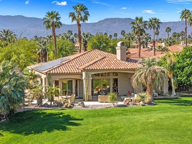 820 Mission Creek Drive, Palm Desert, CA 92211