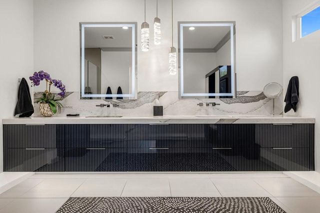 820 Mission Creek Drive, Palm Desert, CA 92211