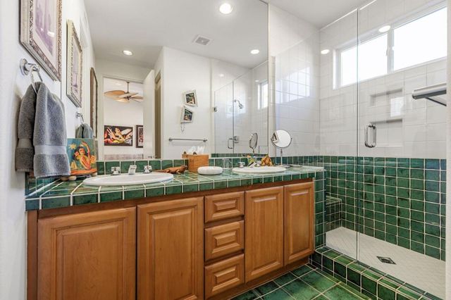 820 Mission Creek Drive, Palm Desert, CA 92211