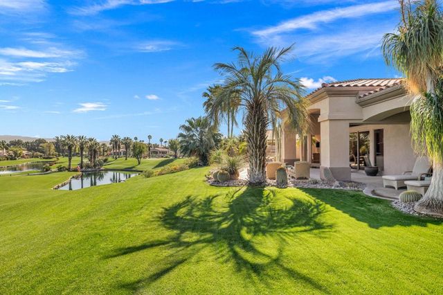 820 Mission Creek Drive, Palm Desert, CA 92211