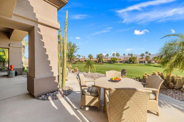 820 Mission Creek Drive, Palm Desert, CA 92211