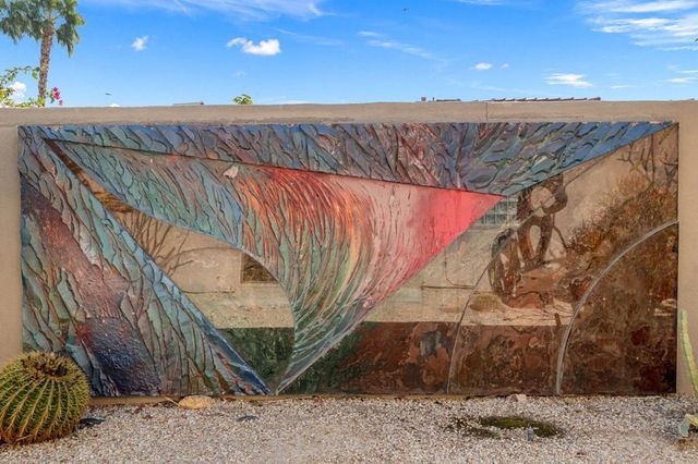 820 Mission Creek Drive, Palm Desert, CA 92211