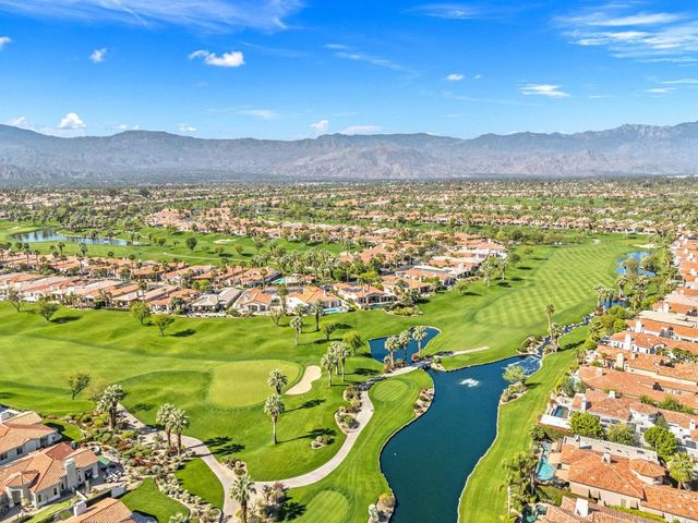 820 Mission Creek Drive, Palm Desert, CA 92211