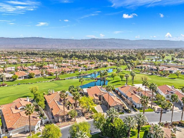 820 Mission Creek Drive, Palm Desert, CA 92211