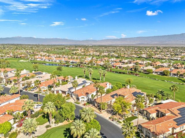 820 Mission Creek Drive, Palm Desert, CA 92211
