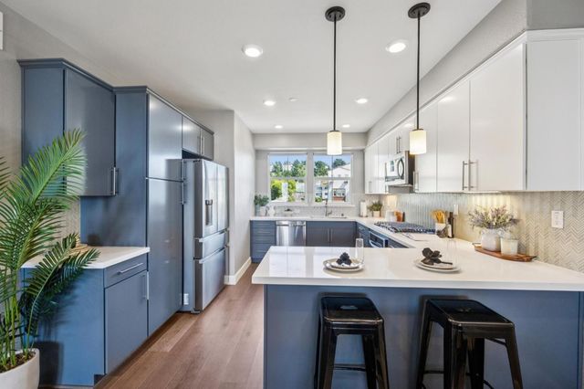 3001 Ocean View Court E, Daly City, CA 94014