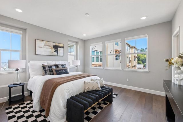 3001 Ocean View Court E, Daly City, CA 94014