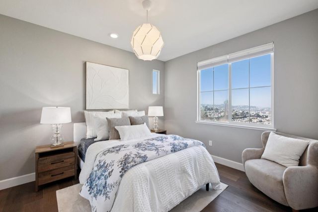 3001 Ocean View Court E, Daly City, CA 94014