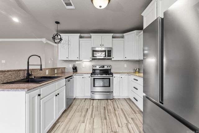 12 Birchwood Drive, Ward, AR 72176