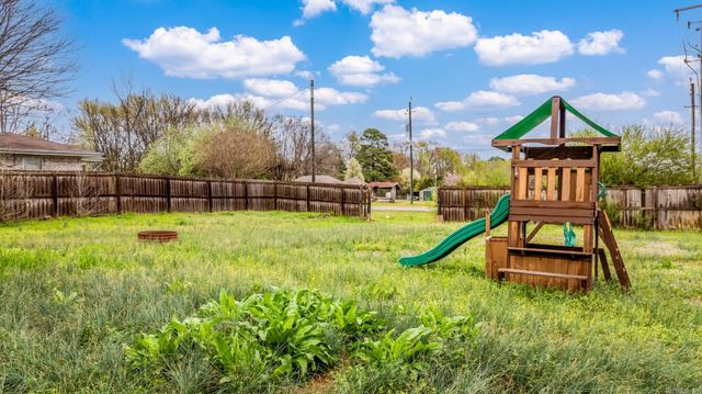 12 Birchwood Drive, Ward, AR 72176