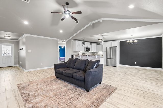 12 Birchwood Drive, Ward, AR 72176