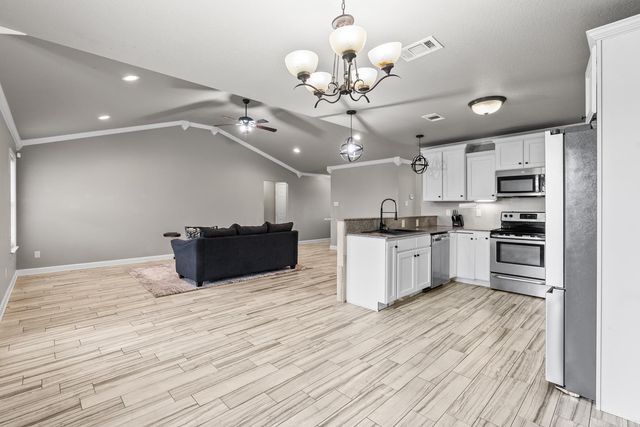 12 Birchwood Drive, Ward, AR 72176