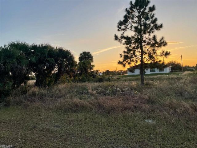 758 Fleming AVE S, Lehigh Acres, FL 33974