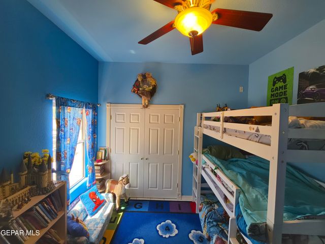 585 ANAHUAC Avenue, El Paso, TX 79932