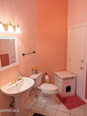 585 ANAHUAC Avenue, El Paso, TX 79932