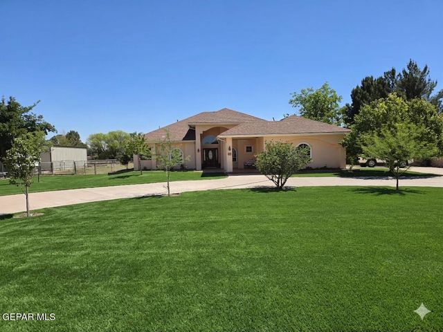 585 ANAHUAC Avenue, El Paso, TX 79932