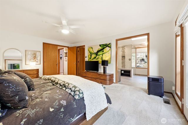 7223 65th Ave W, Lakewood, WA 98499