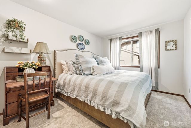 7223 65th Ave W, Lakewood, WA 98499